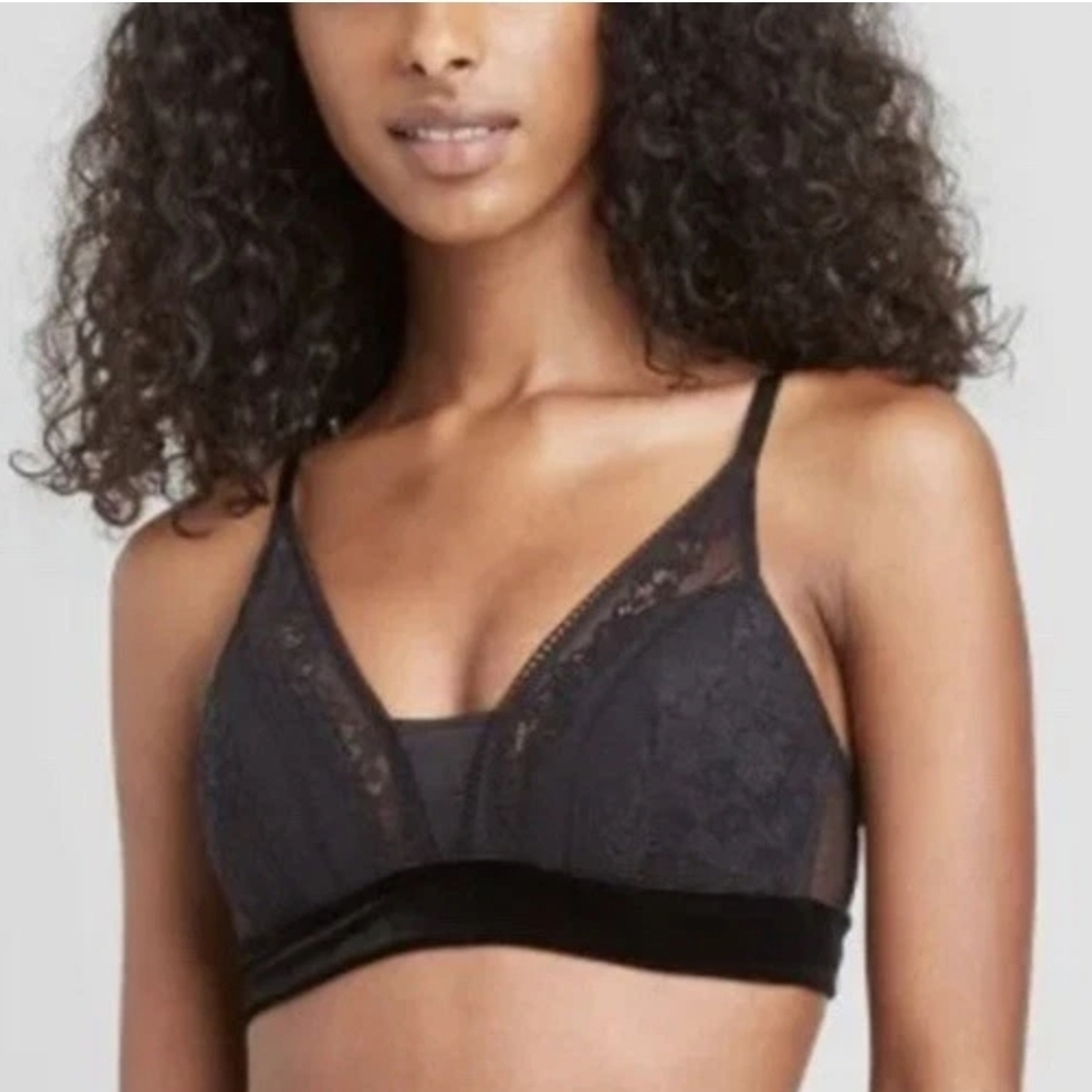 Auden Black Lace Bralette Sz L Velvet Trim Wireless Coquette Boudoir Feminine